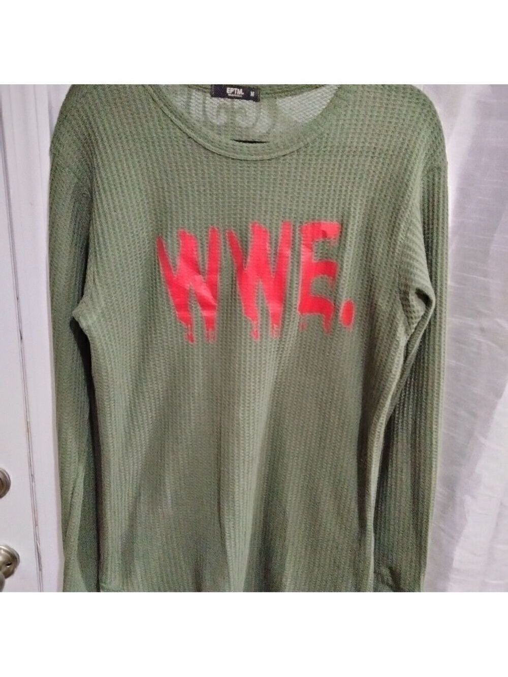 EPTM Long Sleeve Shirt - WWE - Picture 1 of 6